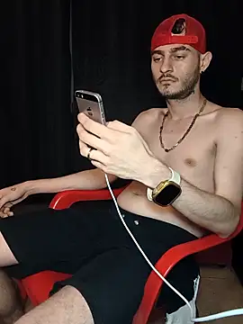 bigcockwhite777 webcam