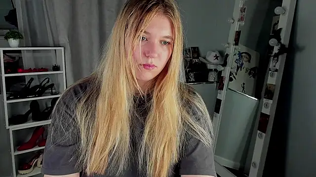 Rebecca_Kelly webcam