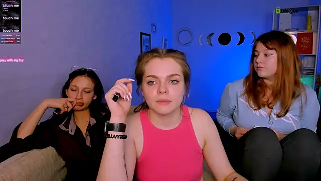 veronica_bubble webcam