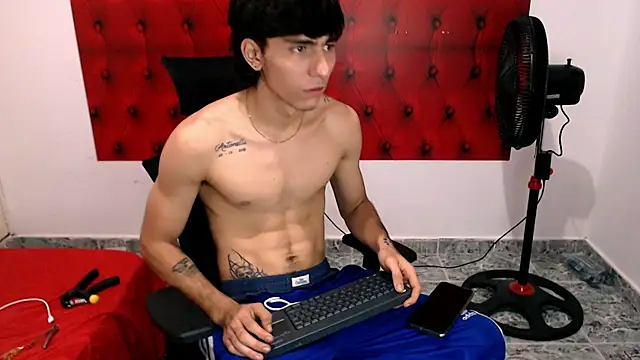 Bryant_Connor webcam