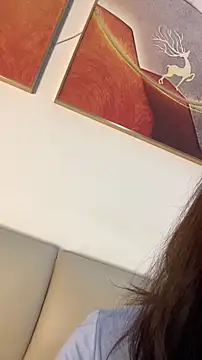 zhizhinaigai (F milf) - 脱衣舞 私处特写 呻吟 拉尿