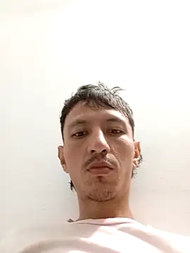 BumblingBimetal webcam