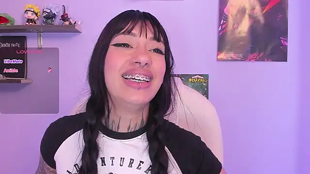 Akari1_Mischief webcam