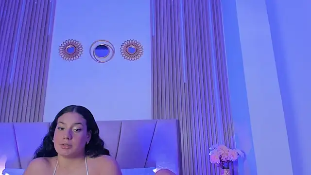 Rachell_Jamess webcam