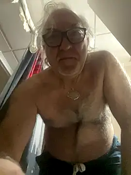 EroticVenetian webcam