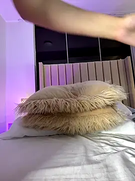 Aliison_Smith webcam