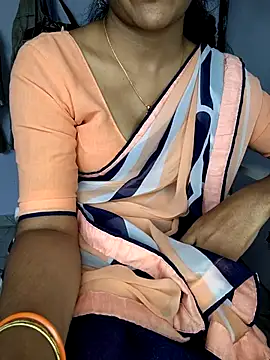 Telugu-Rowdy-pilla webcam