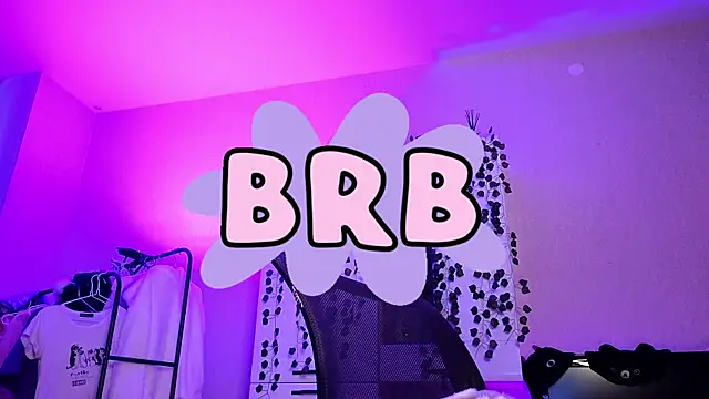 Emily__Mooree webcam