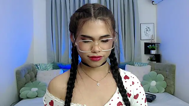 PrettyBlythes_TS webcam