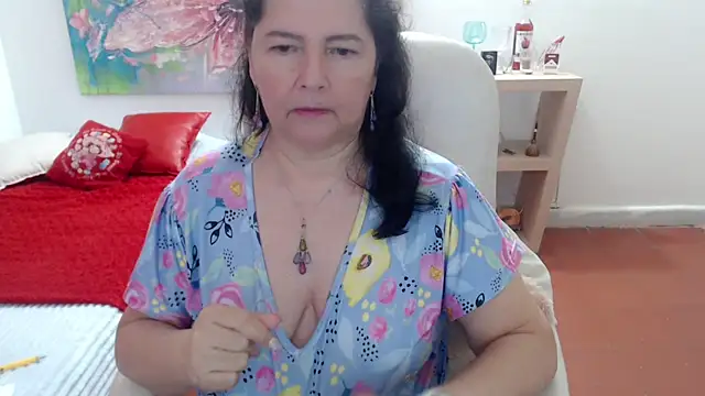 leonela_69 webcam