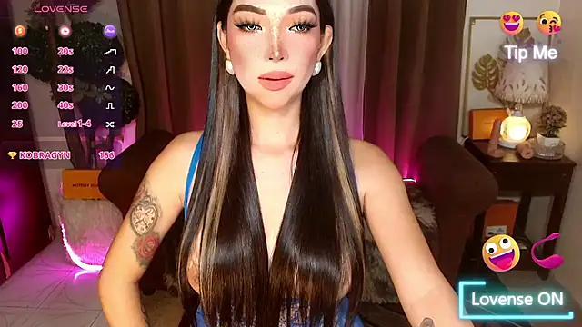 MouthWatering_Ayesha webcam