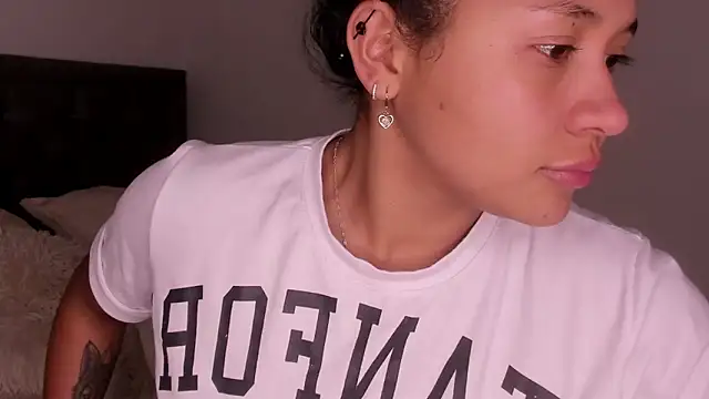 juphiteer webcam stripchat model stream image