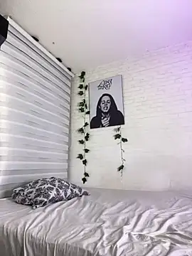 Niky_Love Live Webcam on Stripchat