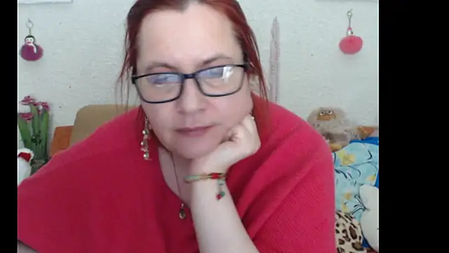 PlayfullMature webcam