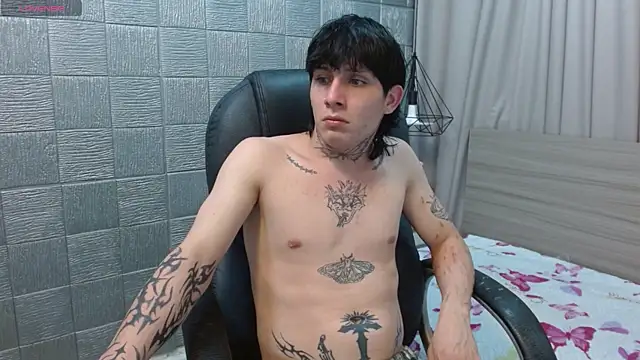 Iantwink18 webcam