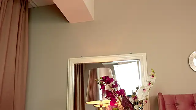 IsabellaMysty webcam