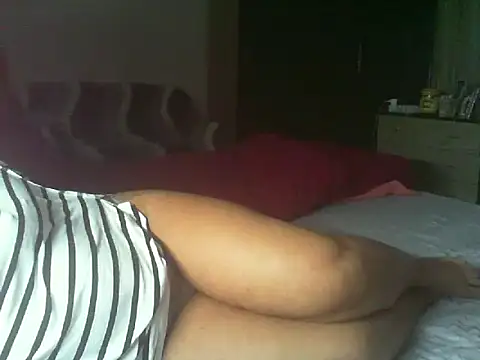 Lauray1 webcam stripchat model stream image