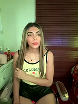 LadyCandy25 webcam stripchat model stream image