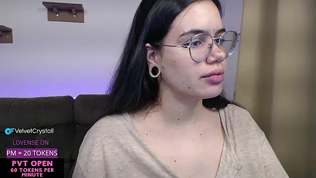 Velvetcrystall webcam