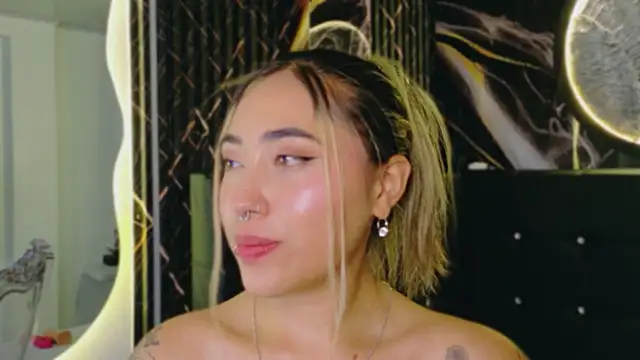 ManuelaVeelez webcam