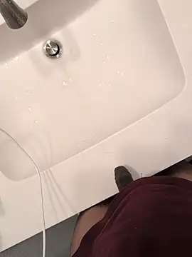 crazyhornet17 webcam