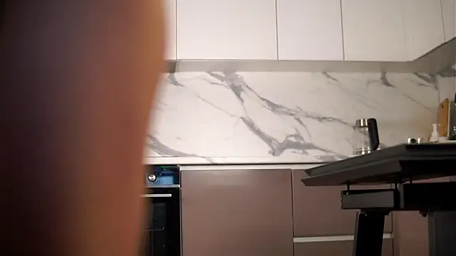 LucieNovembre webcam