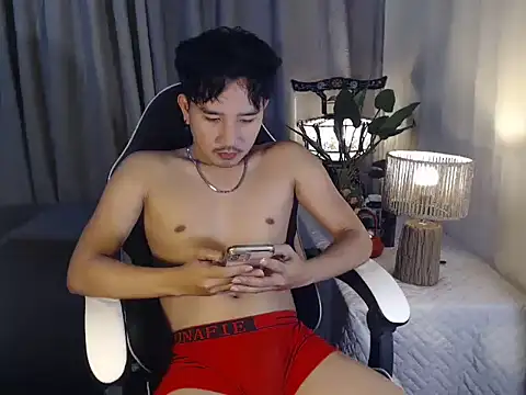 _bigcock_charles webcam