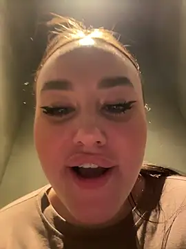 KiraSunshine live cam