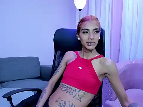 KarlaSlutSkinny__ webcam