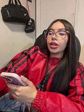 Karina16_pink webcam