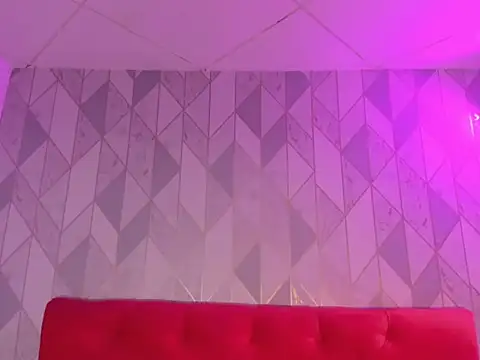 IsabellaRousset webcam