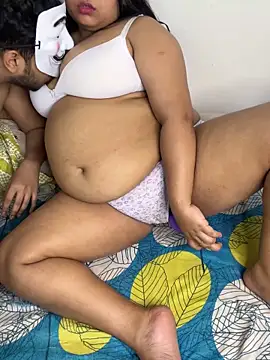 kareena_kapoorr - Kareena_kapoorr's free webcam - UK Sex Cams