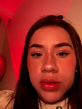 Im_Valen_Cute webcam