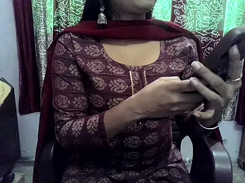 Miss_beautygirl webcam