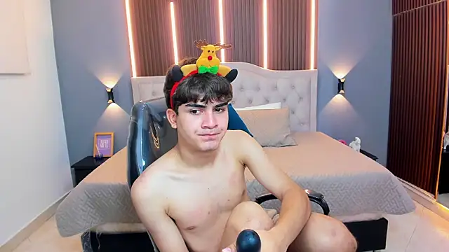 Tommy18__ webcam