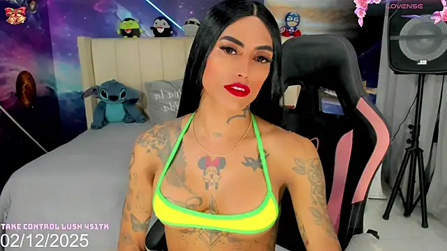 Nella_Dolls webcam