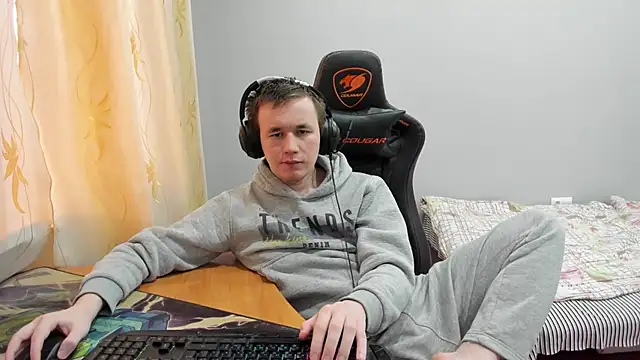 iliaskrislove webcam