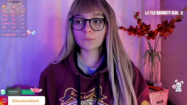 littlevalerie webcam