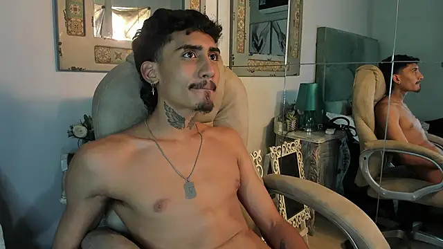 Mr_Strike's Thumb Image