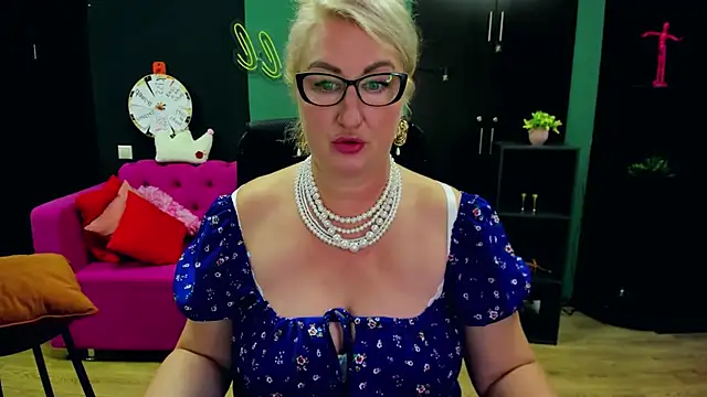 ChristyBrooks webcam