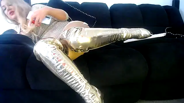 Niquitasparkles webcam