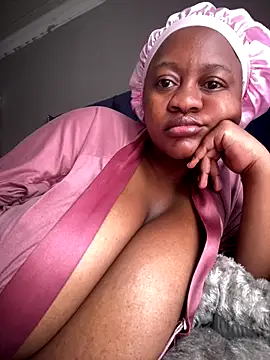 Webcam Model (Chubbykarisma27)  is live.Free join now!