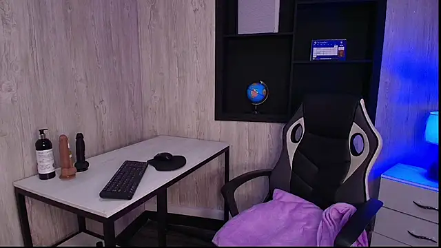 mia_esposito2 - Mia_Esposito2's free webcam