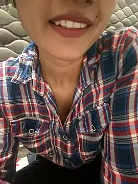 C-u-t-e-Sh-a-r-ma_Ji webcam