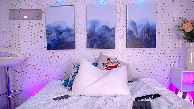 Emily_Vaughan webcam