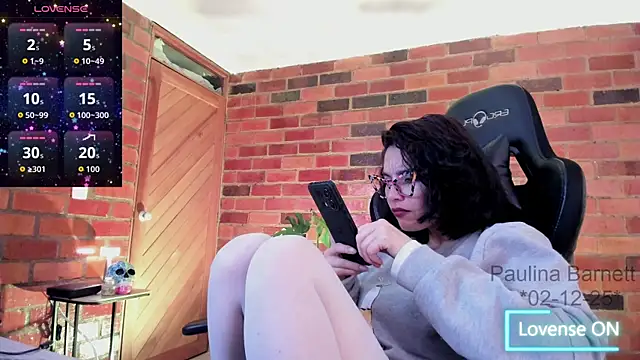 paulinabarnett- webcam