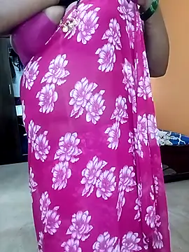 chandini_telugu (F milf) - Boobs show