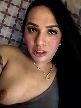 Yourbabyshane webcam