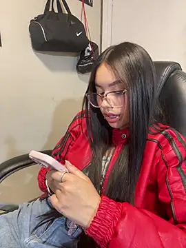 Karina16_pink webcam