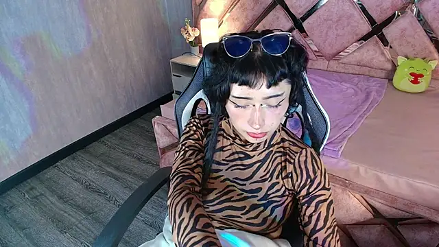 Babyyrasta666 webcam